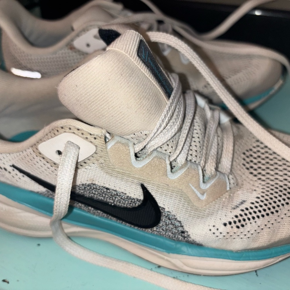 Nike White and Aqua Sneakers